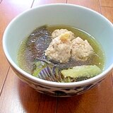 冷やしても、暖かくてもおいしい　茄子と鶏団子の煮物